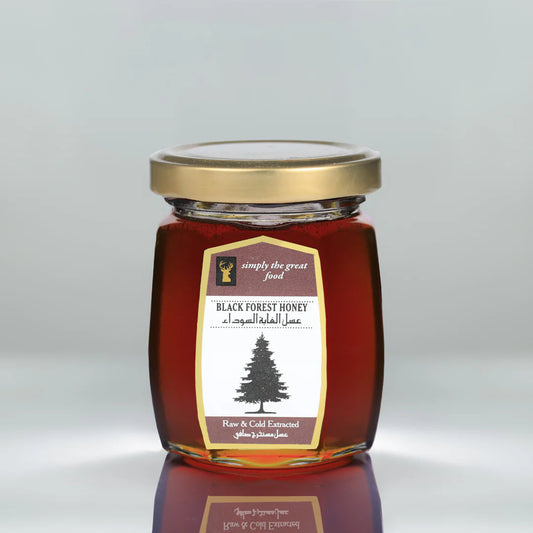 🌲 Organic Black Forest Honey
From the Juniper Forests of Ziarat Valley, Balochistan (Pakistan)
🌼 Nectar Source
Wild Juniper flowers, Cinnamon flowers, and Lavender flowers